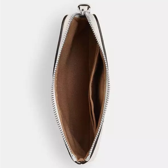 Coach Corner Zip Wristlet With Floral Print nwt - Picture 2 of 5